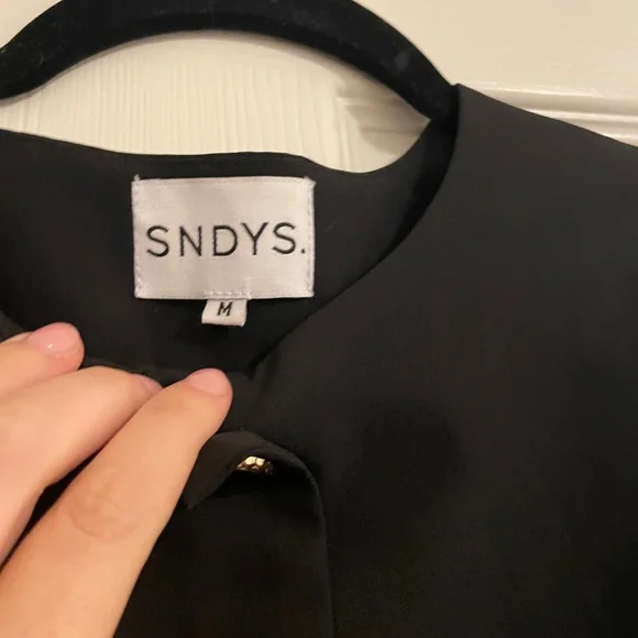 SNDY x Revolve Emiliana Top - Picture 5 of 7